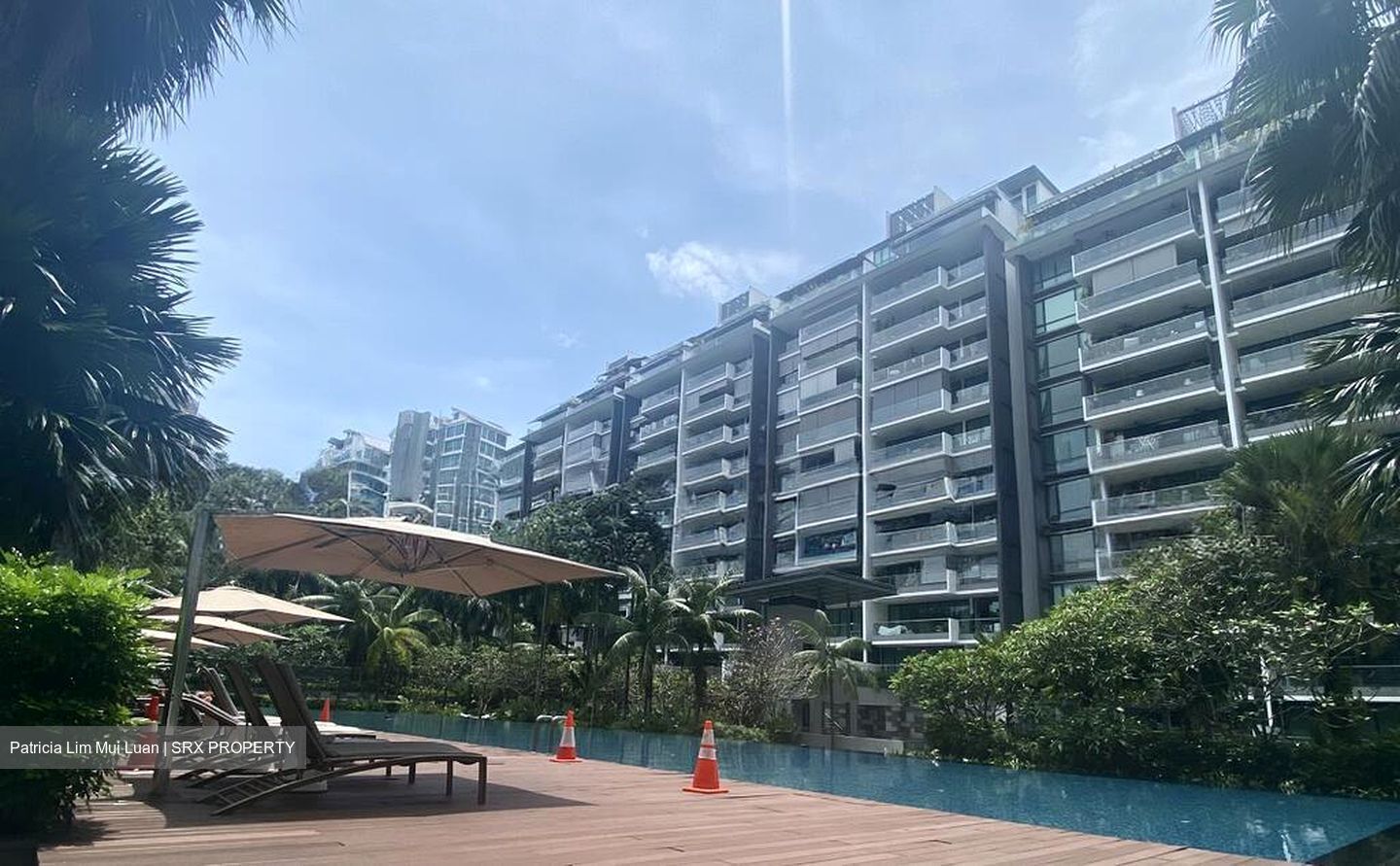 Parvis (D10), Condominium #504661011